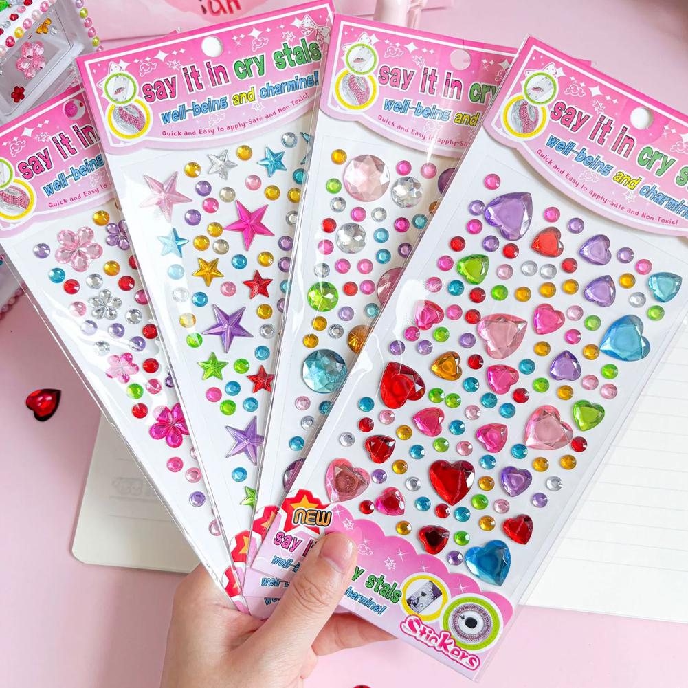 Kendinden Yapışkanlı Yüz Taşla - Nail Art incelemesi ve fiyatı